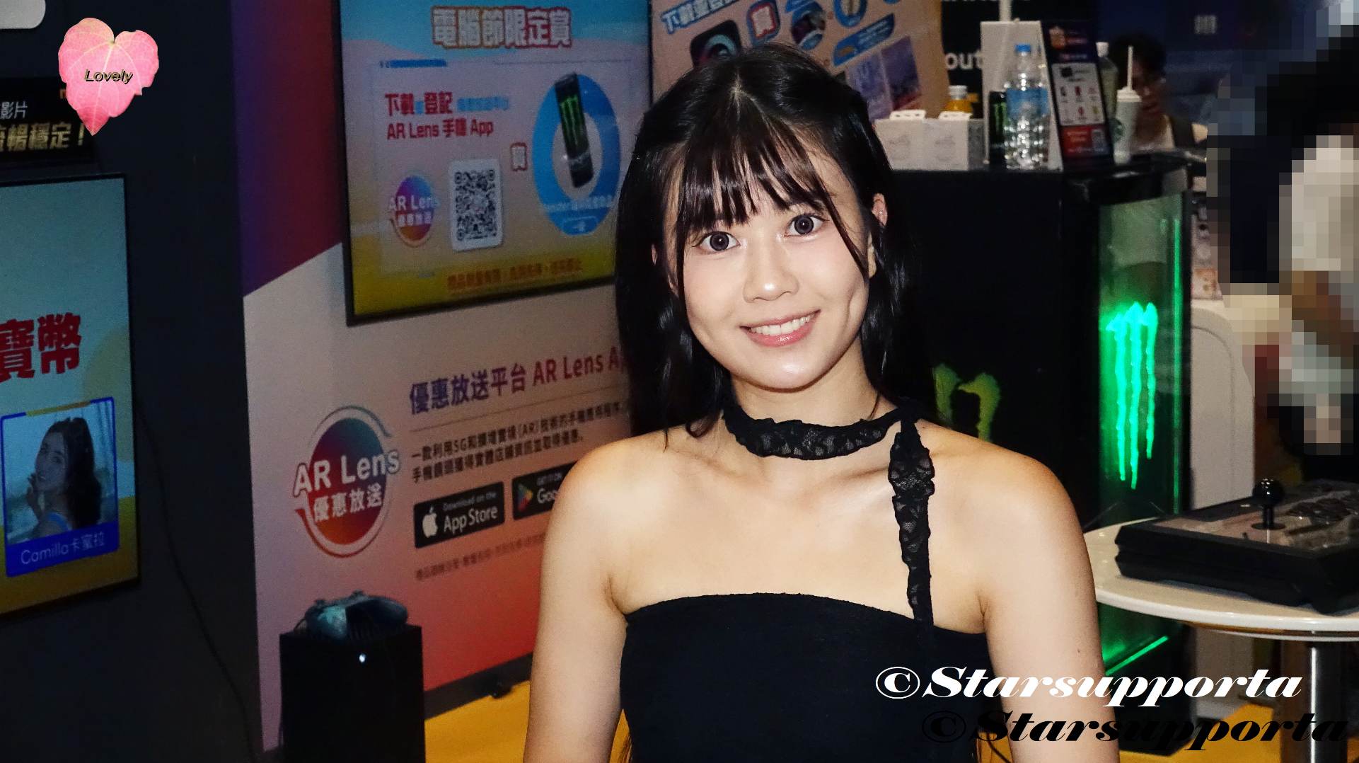 20250825 焦糖布丁 Debby @ 香港電腦通訊節 - 17LIVE直播主現場遊戲環節 @ 香港會議展覽中心